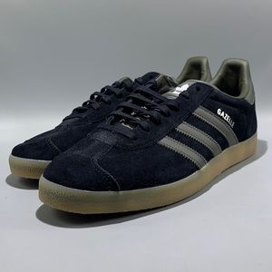 Adidas Gazelle size 9.5